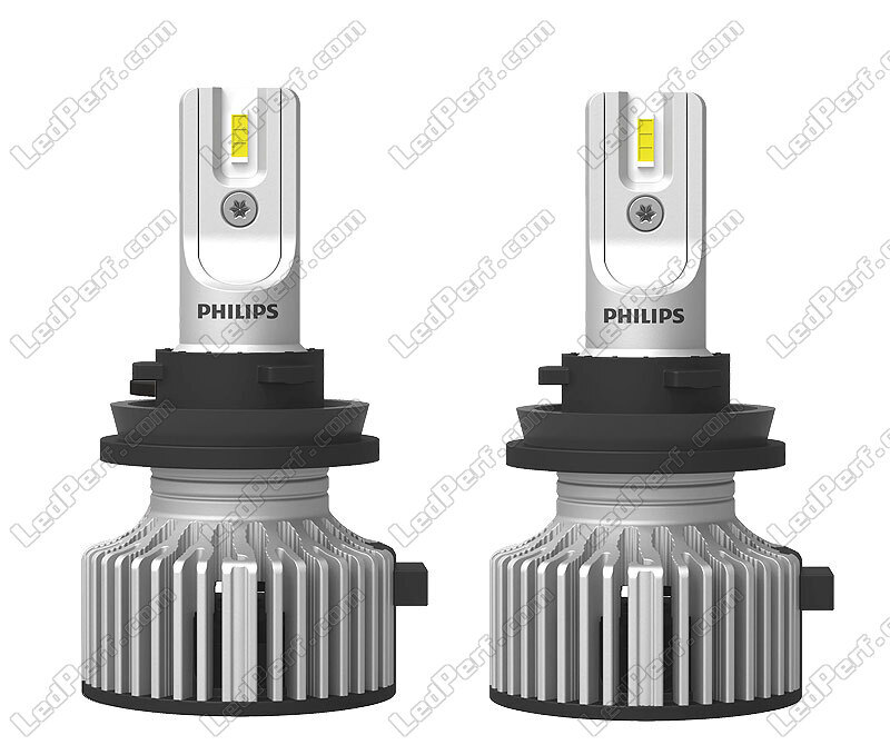 Lámpara LED H11 ventilada especial Moto y Escúter - Tecnología «todo en uno»